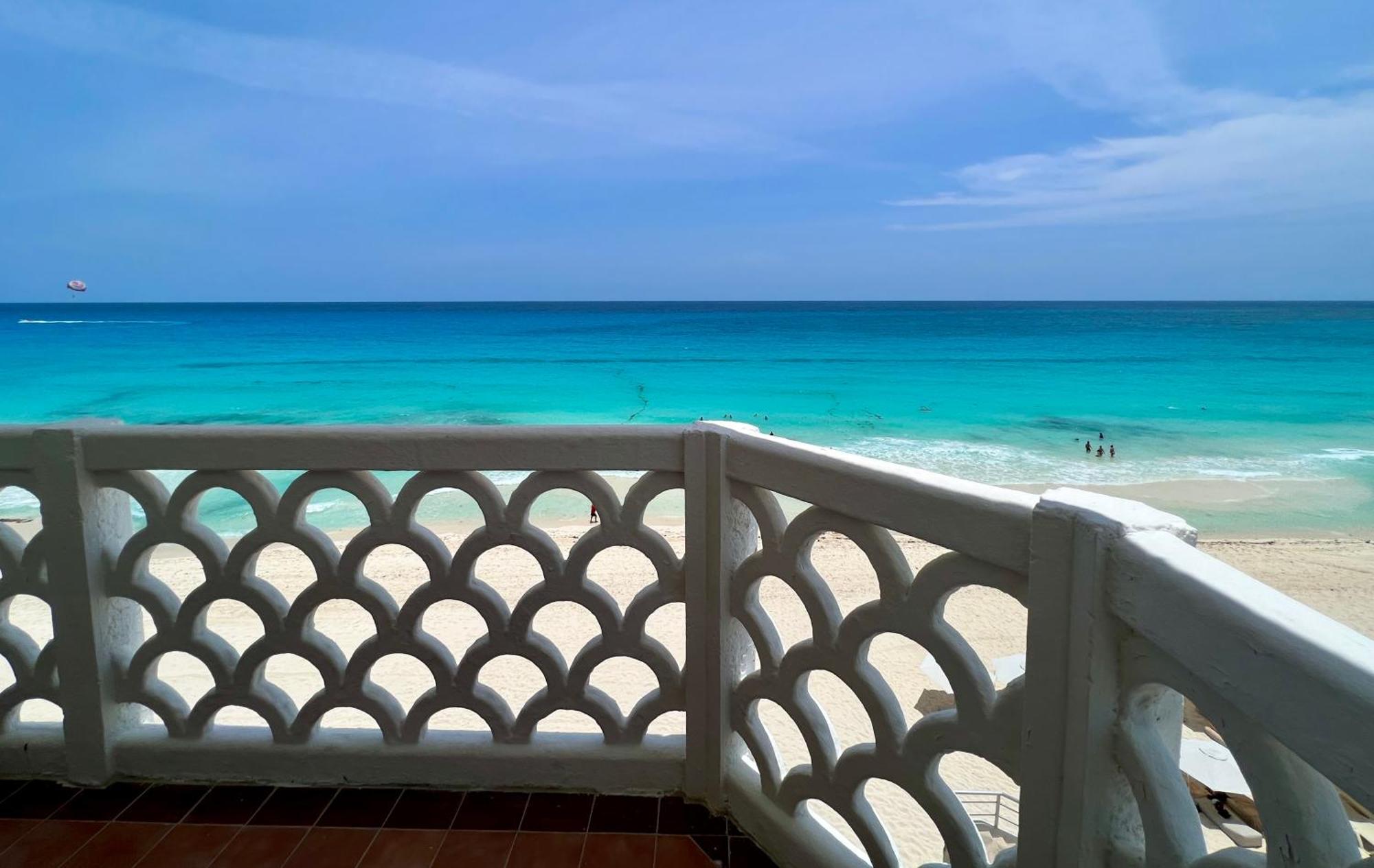 Beachside Apartments Cancún Eksteriør bilde