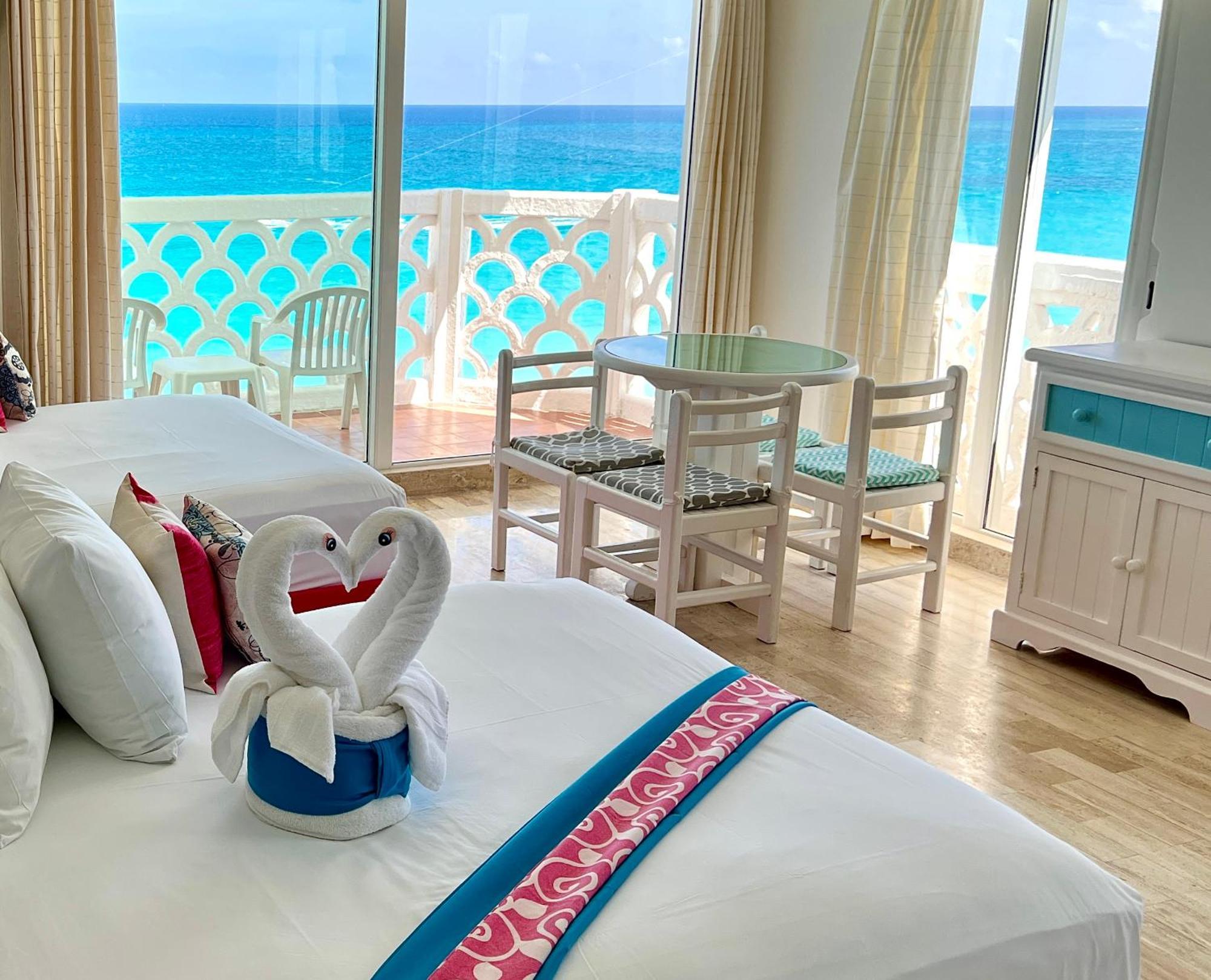 Beachside Apartments Cancún Eksteriør bilde