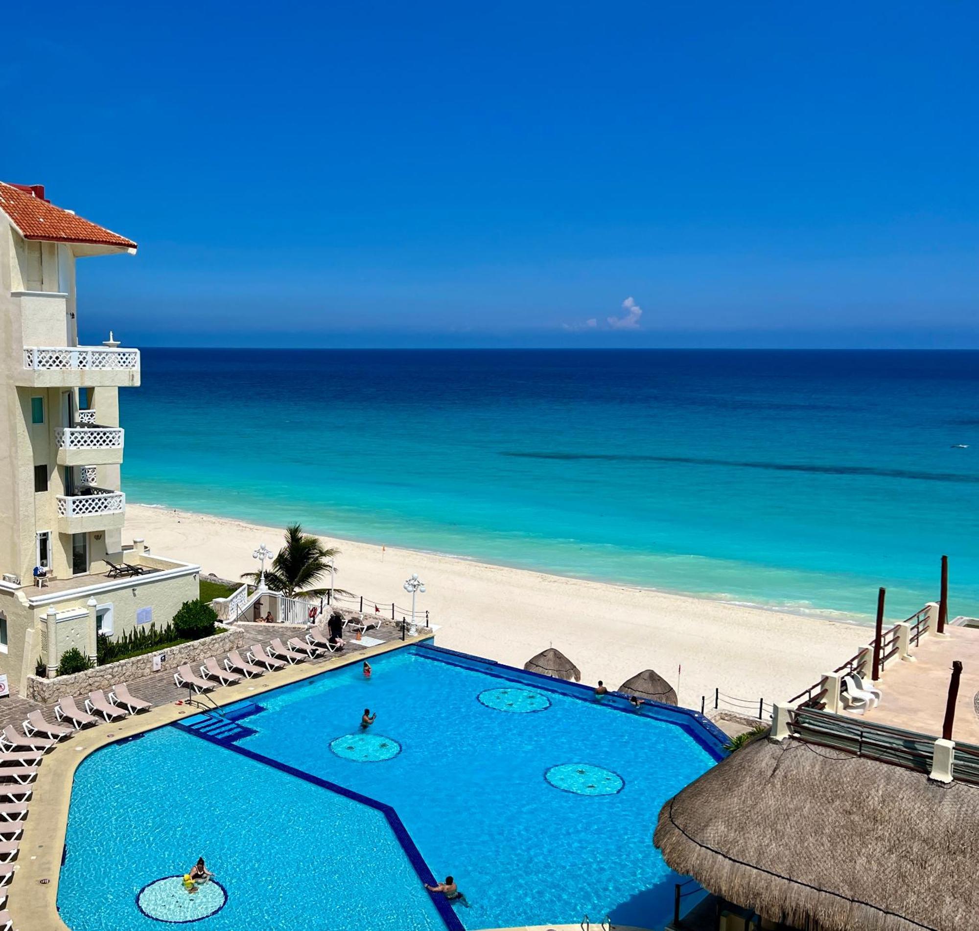 Beachside Apartments Cancún Eksteriør bilde