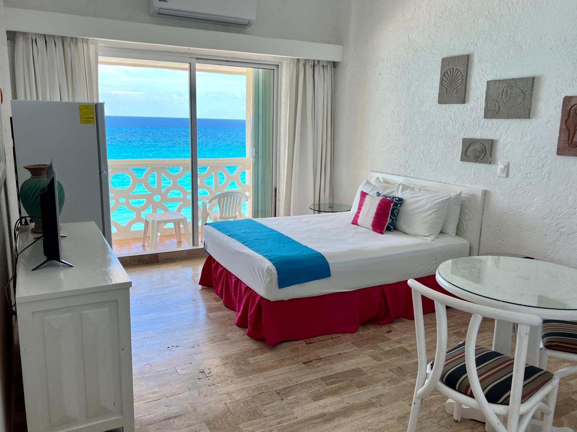 Beachside Apartments Cancún Eksteriør bilde