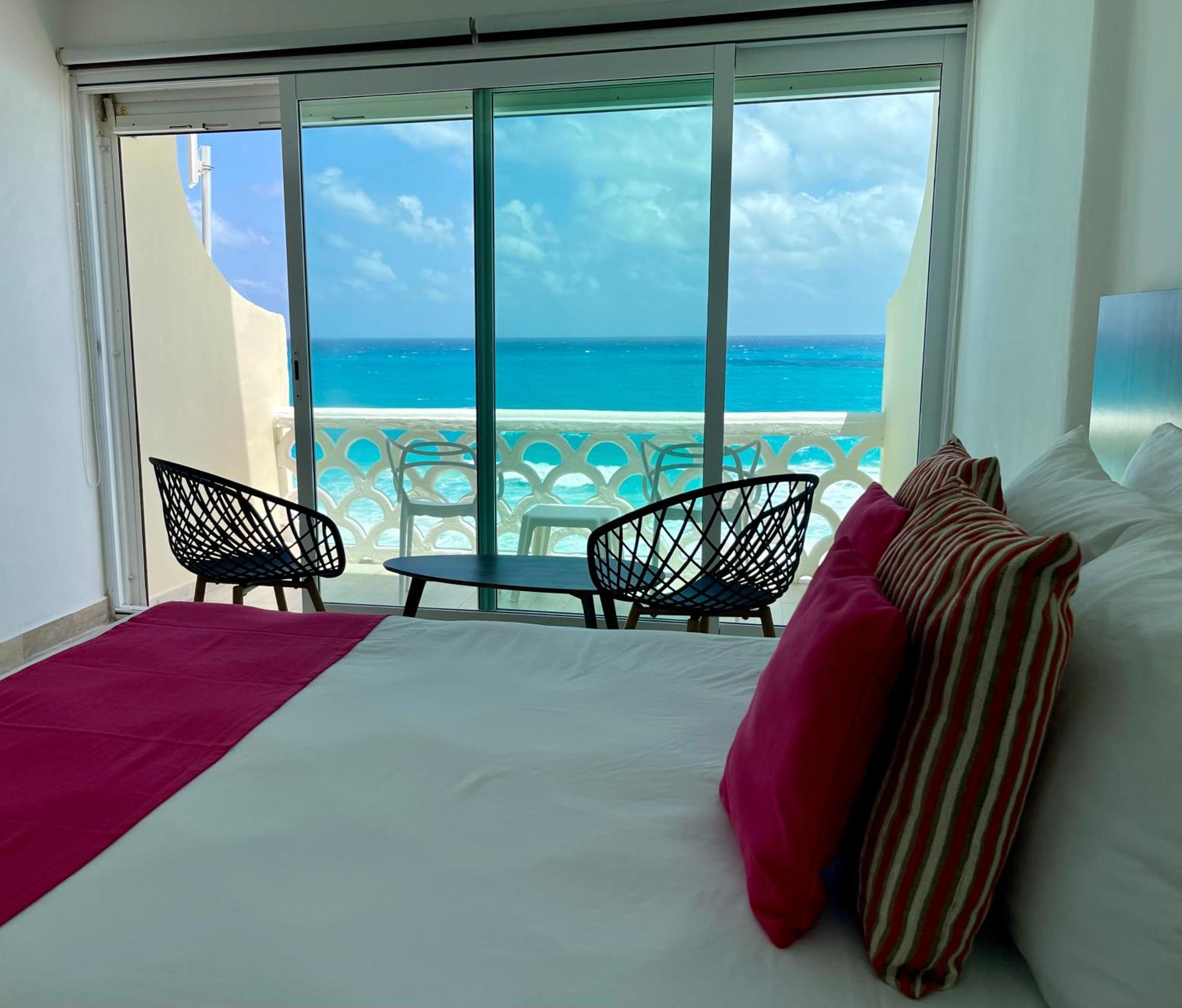 Beachside Apartments Cancún Eksteriør bilde