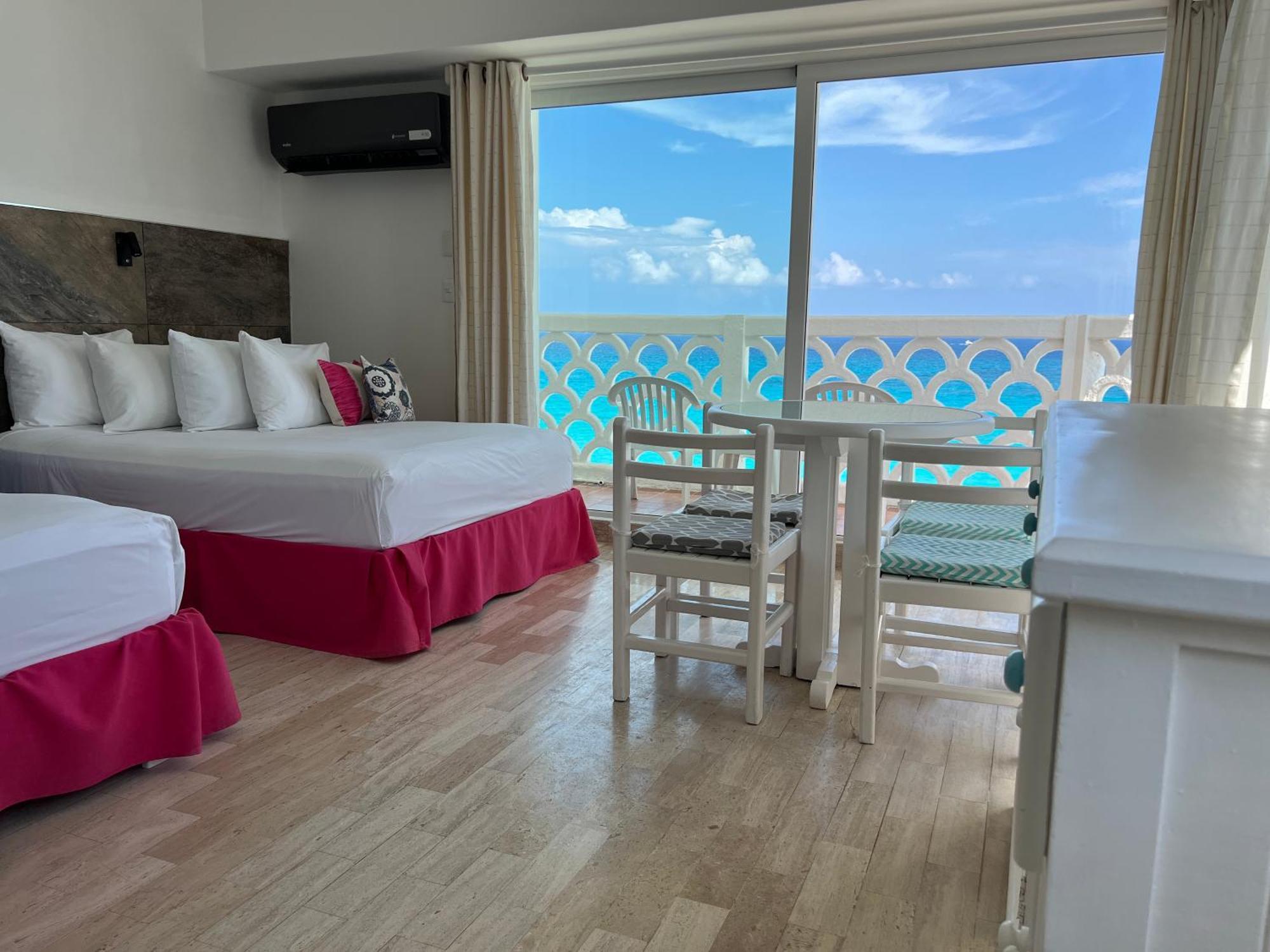 Beachside Apartments Cancún Eksteriør bilde