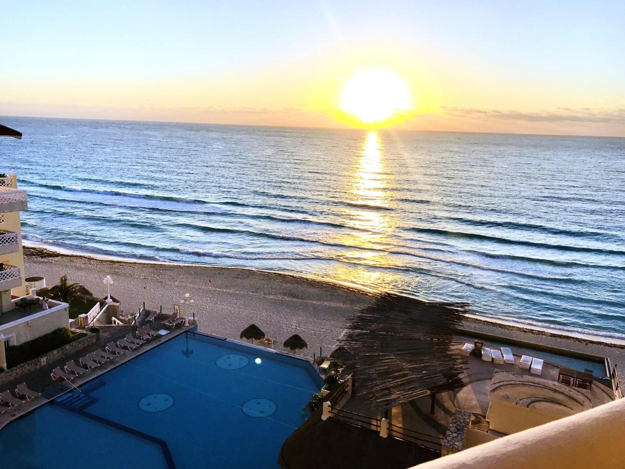 Beachside Apartments Cancún Eksteriør bilde