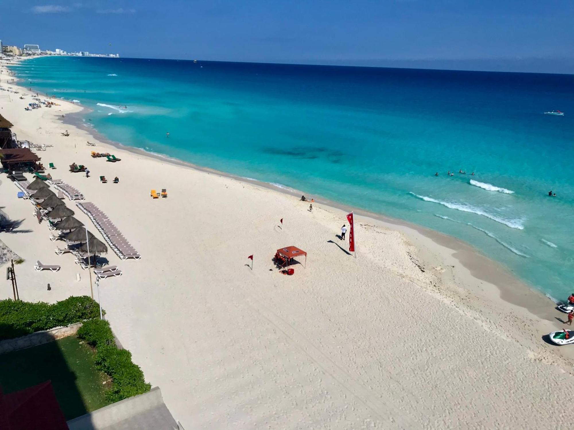 Beachside Apartments Cancún Eksteriør bilde